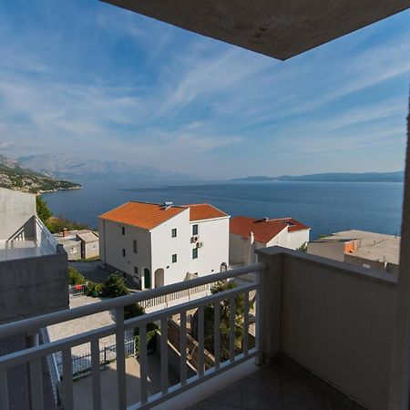 Bed And Breakfast Pero 3 Min Walk To The Beach Lokva Rogoznica Exterior photo