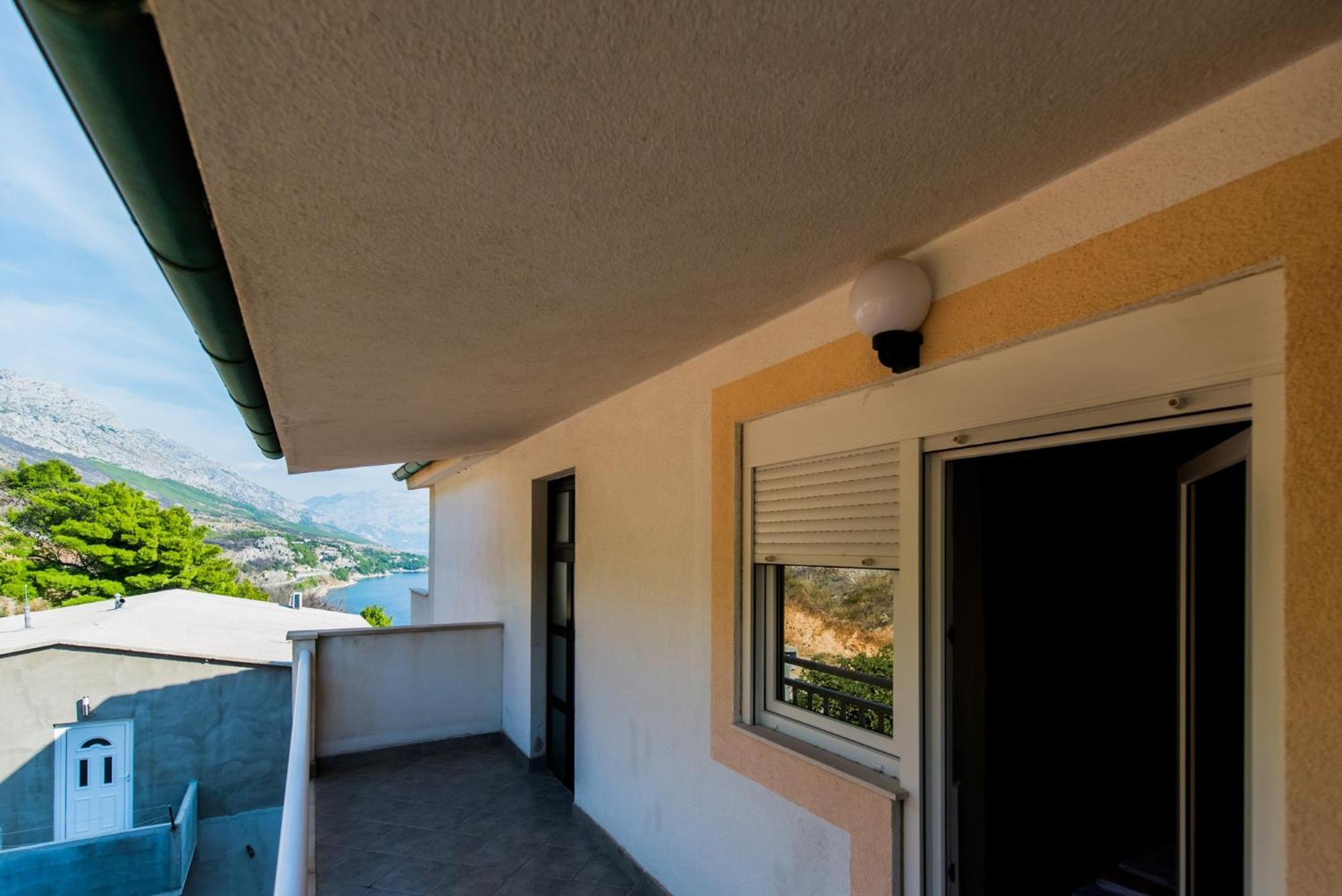 Bed And Breakfast Pero 3 Min Walk To The Beach Lokva Rogoznica Exterior photo